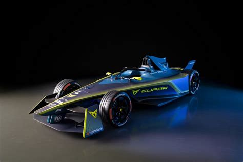 Formula E .